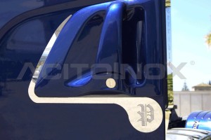 Déflecteurs latéraux Noir sur mesure pour Scania Série 3 1988-1996  AutoStyle - #1 in auto-accessoires
